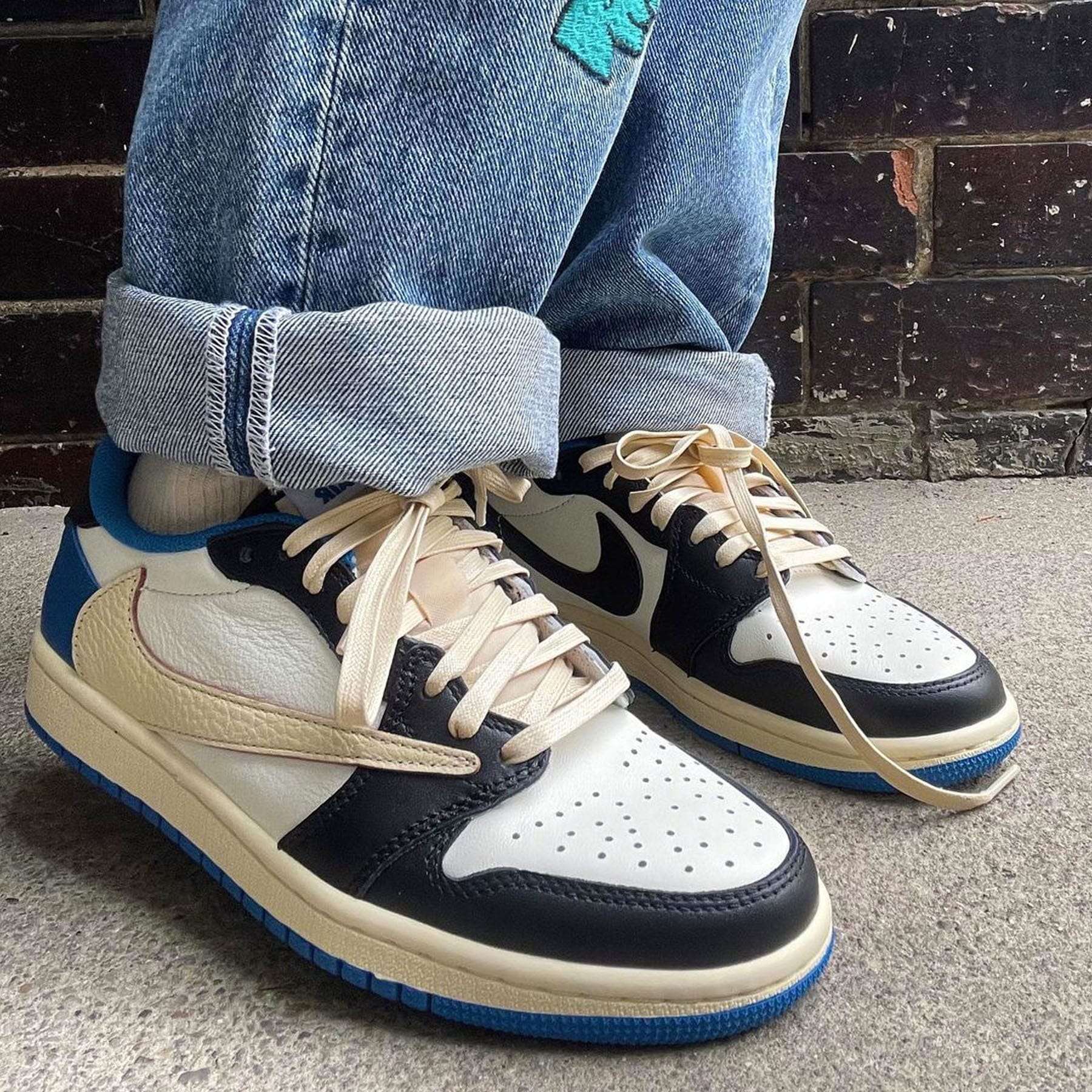 Air Jordan 1 Low x Travis Scott x Fragment - Mad Kicks KSA – Mad 